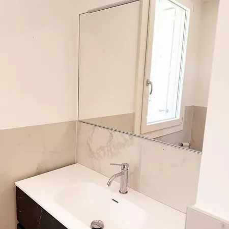 Apartment La Mezzanotte - Eleganza Sul Di Garda